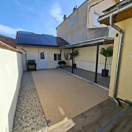 2 * Montluçon